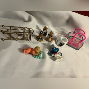 Bundle of 8 Vintage Figurines Accessories Brass Looney Tunes